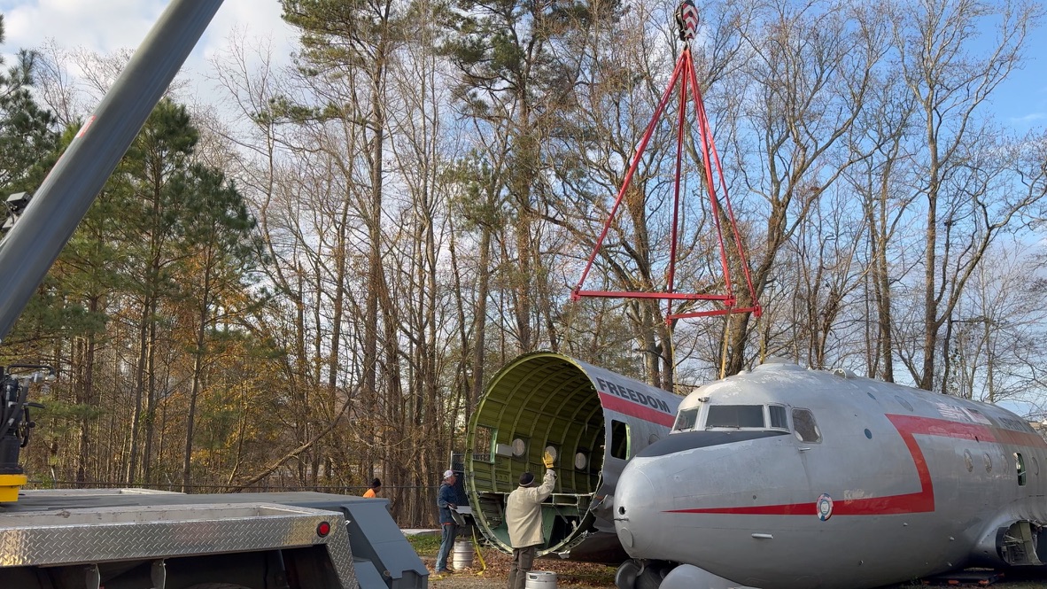 Aviator C-54 Airplane Bar gallery photo